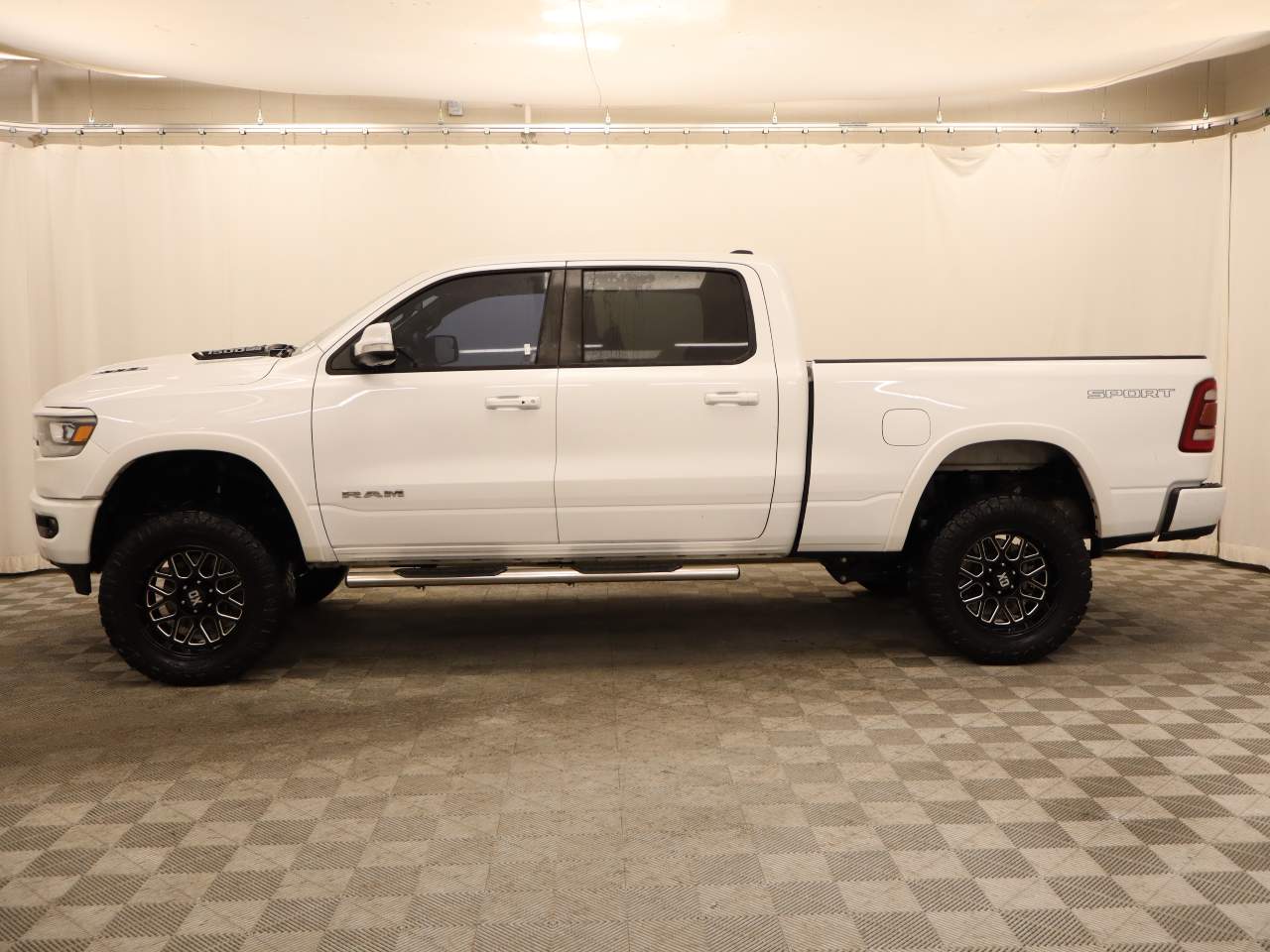 2020 Ram 1500 Laramie Crew Cab