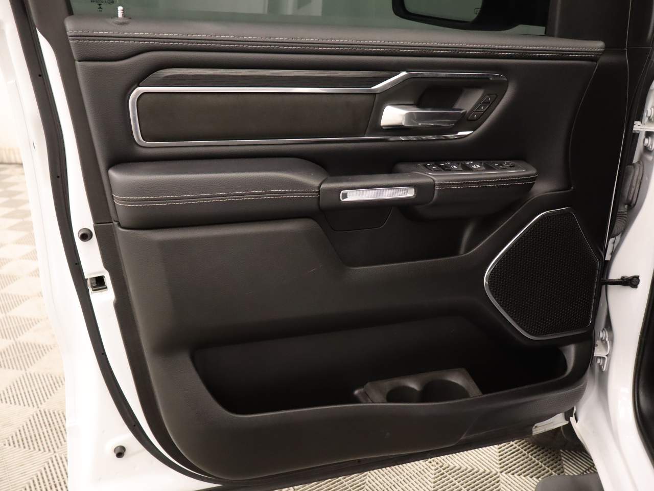 2024 Ram 1500 Laramie Crew Cab