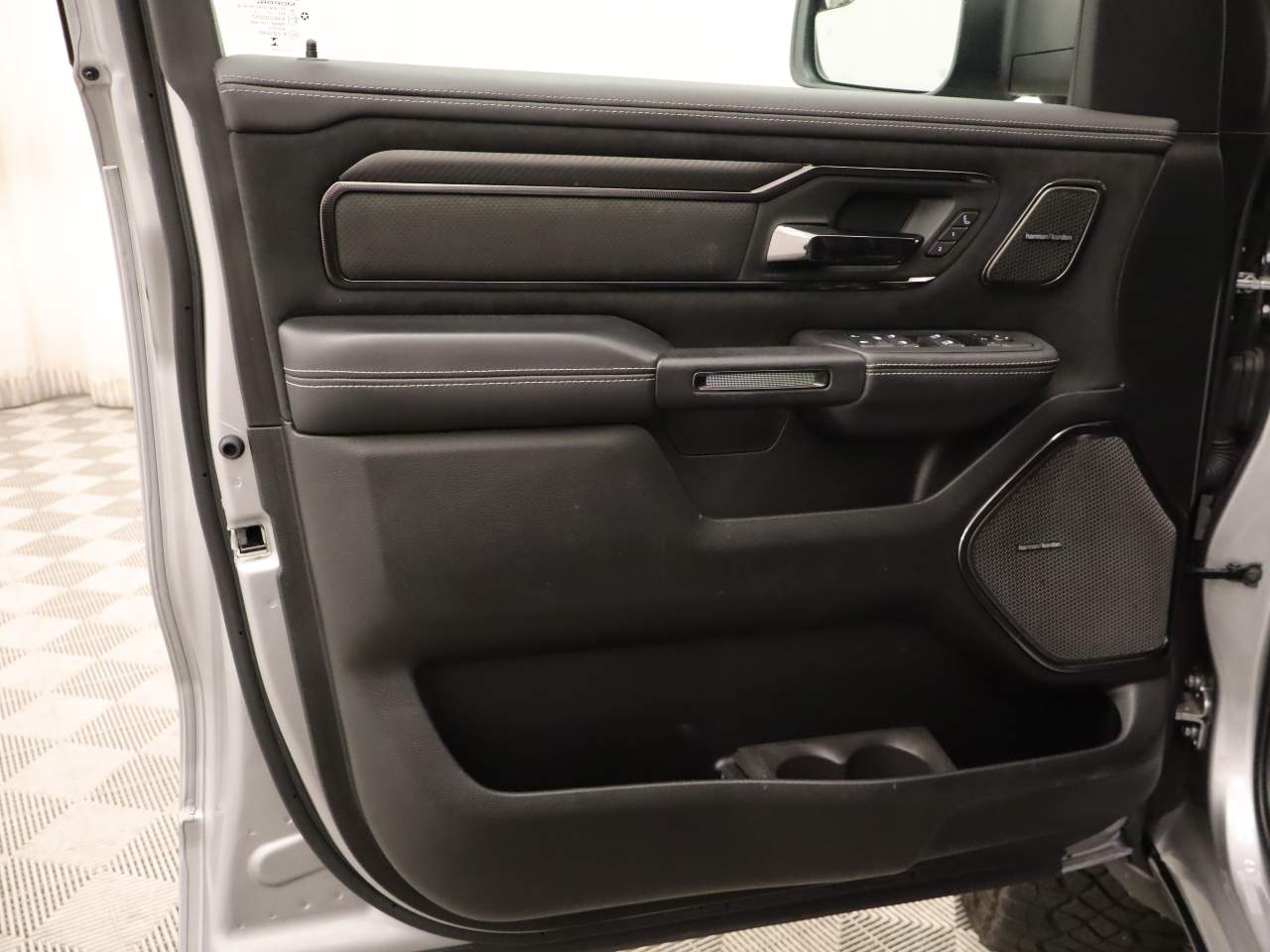 2025 Ram 1500 RHO Crew Cab