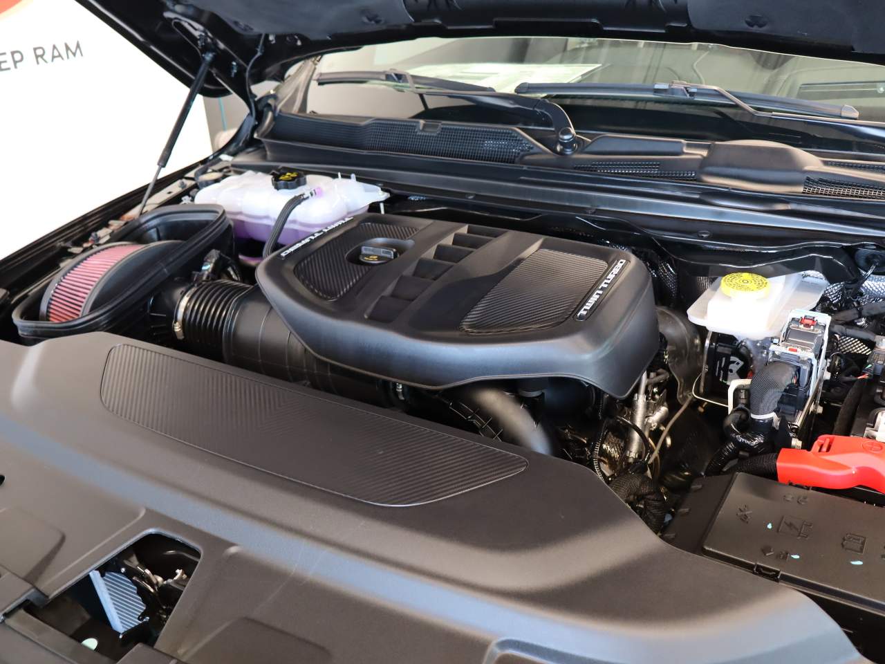 2025 RAM 1500 RHO - Photo 4