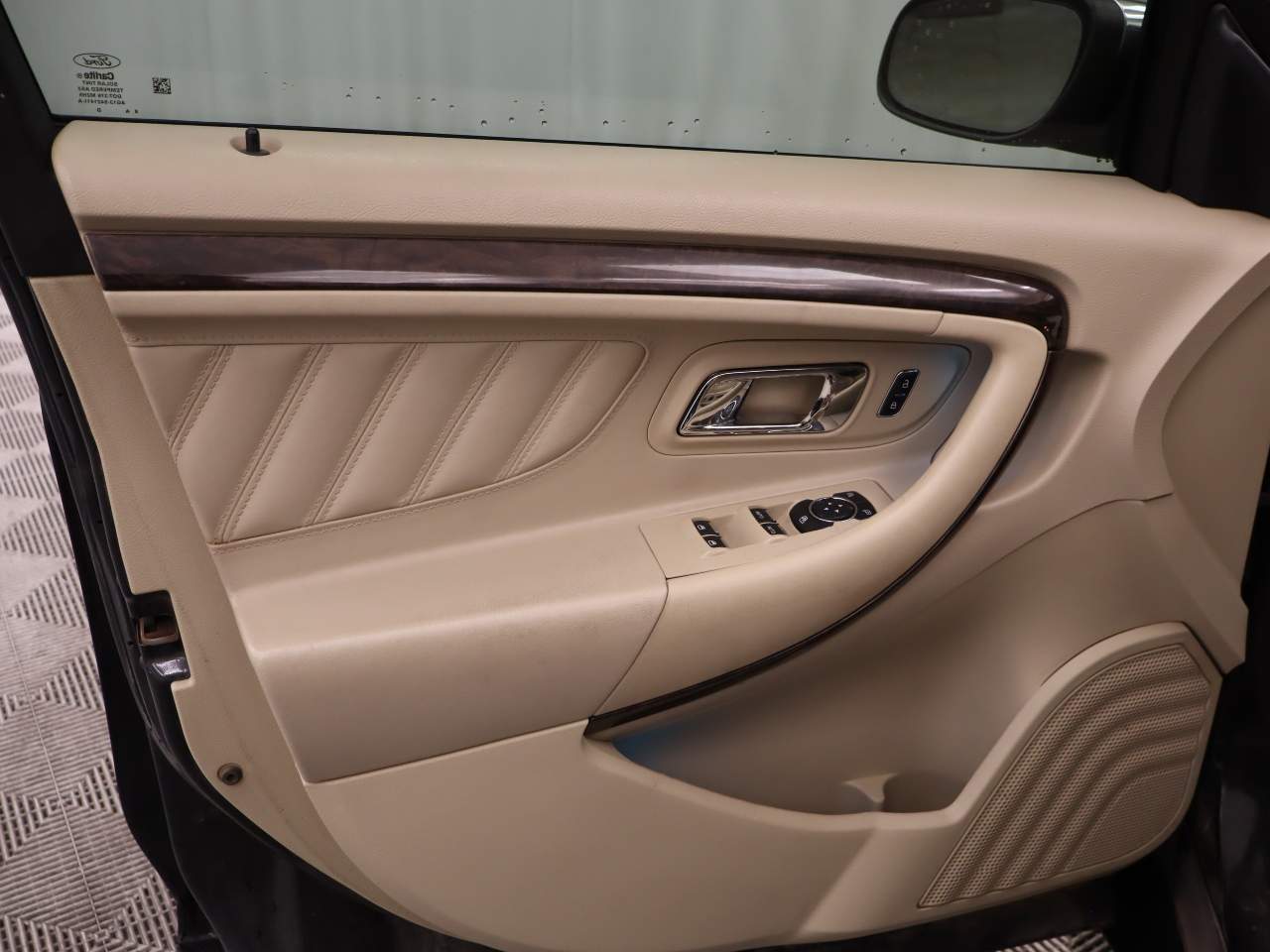 2019 Ford Taurus Limited
