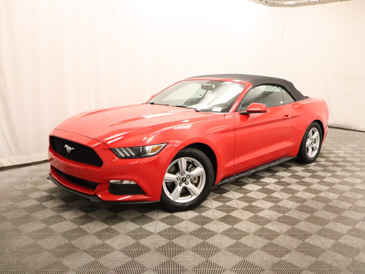 2015 Ford Mustang V6