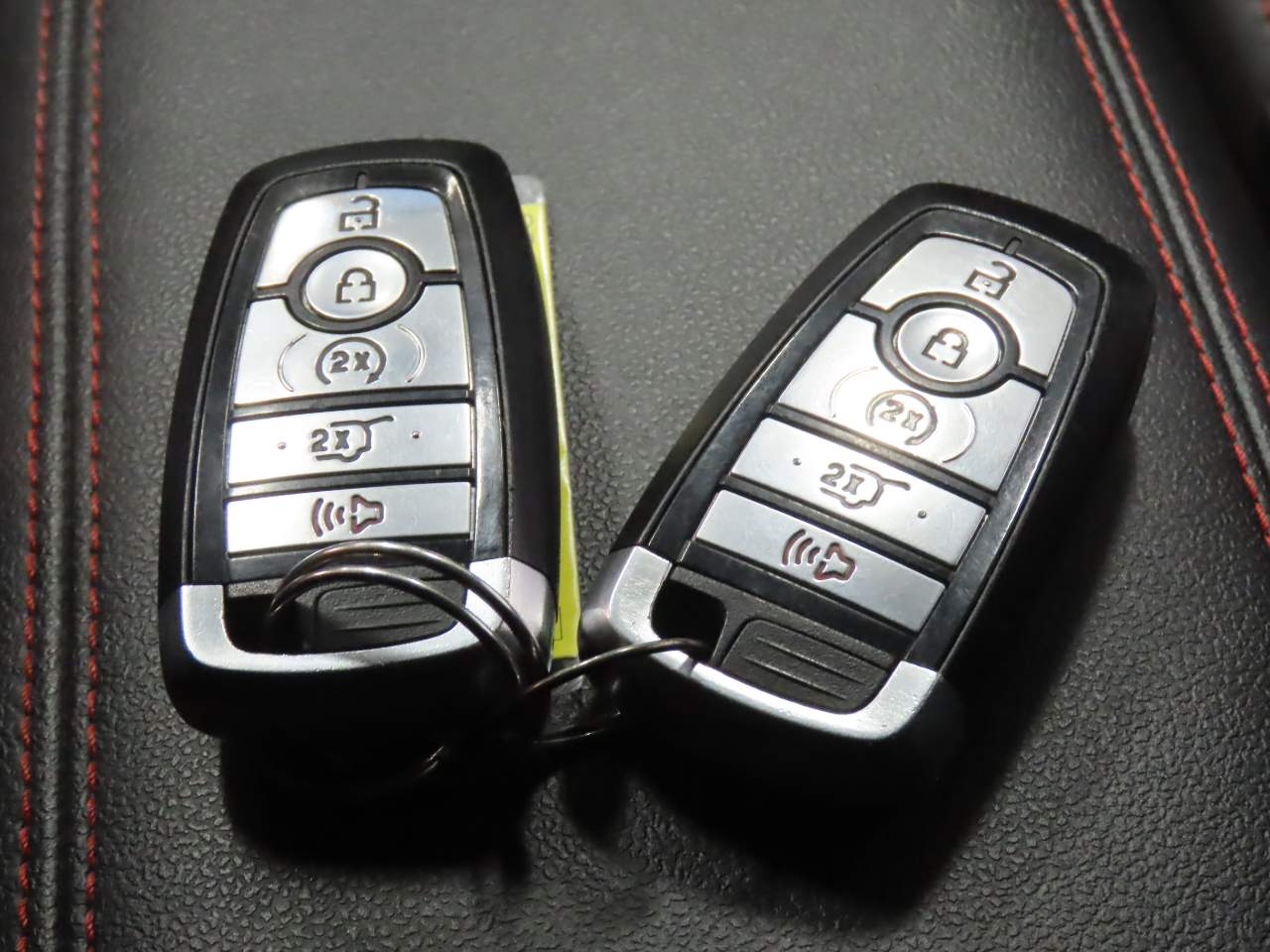 2024 Ford Escape Hybrid ST-Line Select