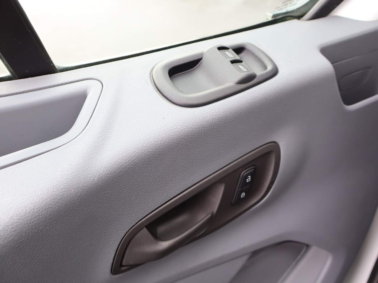 2018 Ford Transit 150 XL