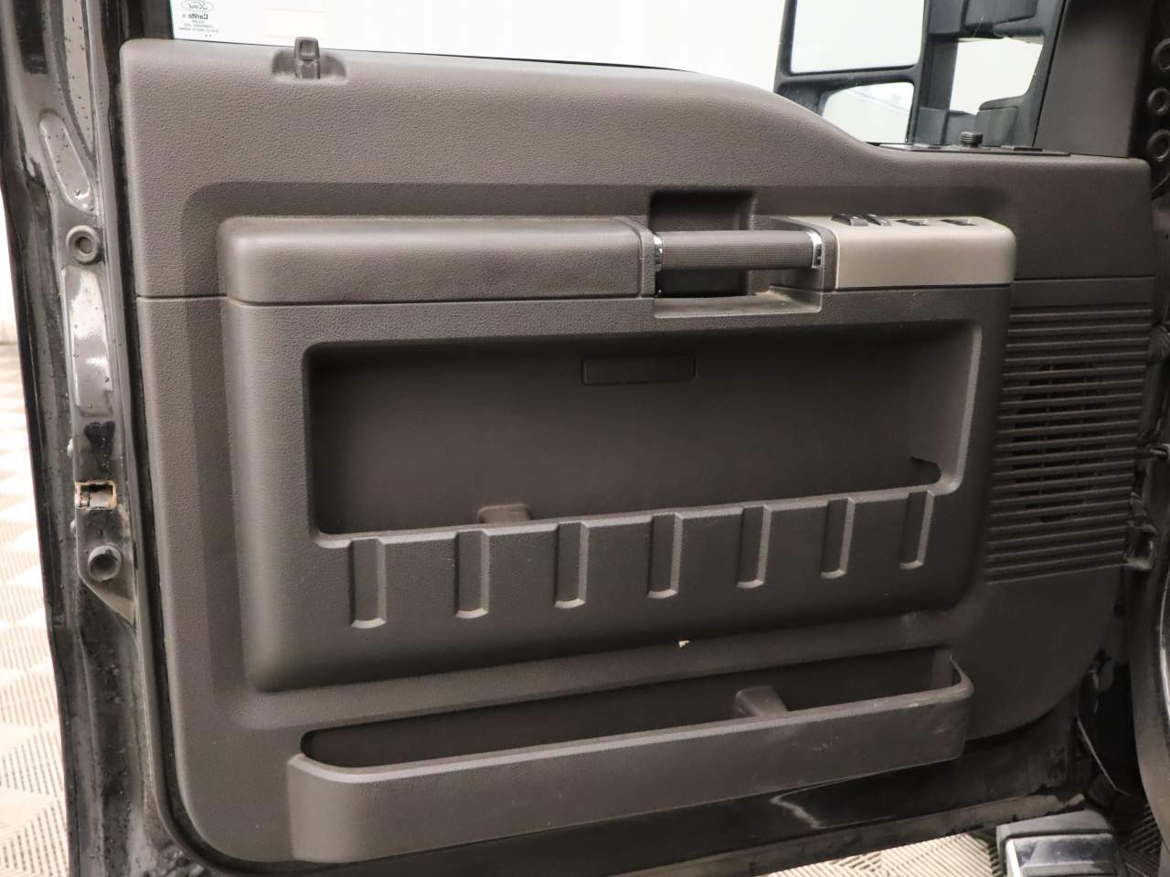 2014 Ford F-250 Super Duty Lariat Crew Cab