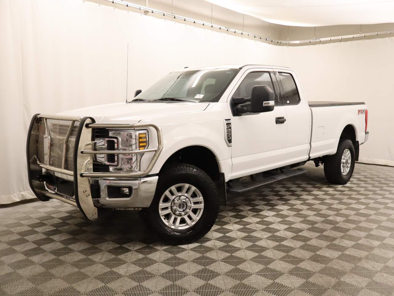 2019 Ford F-250 Super Duty XLT Extended Cab