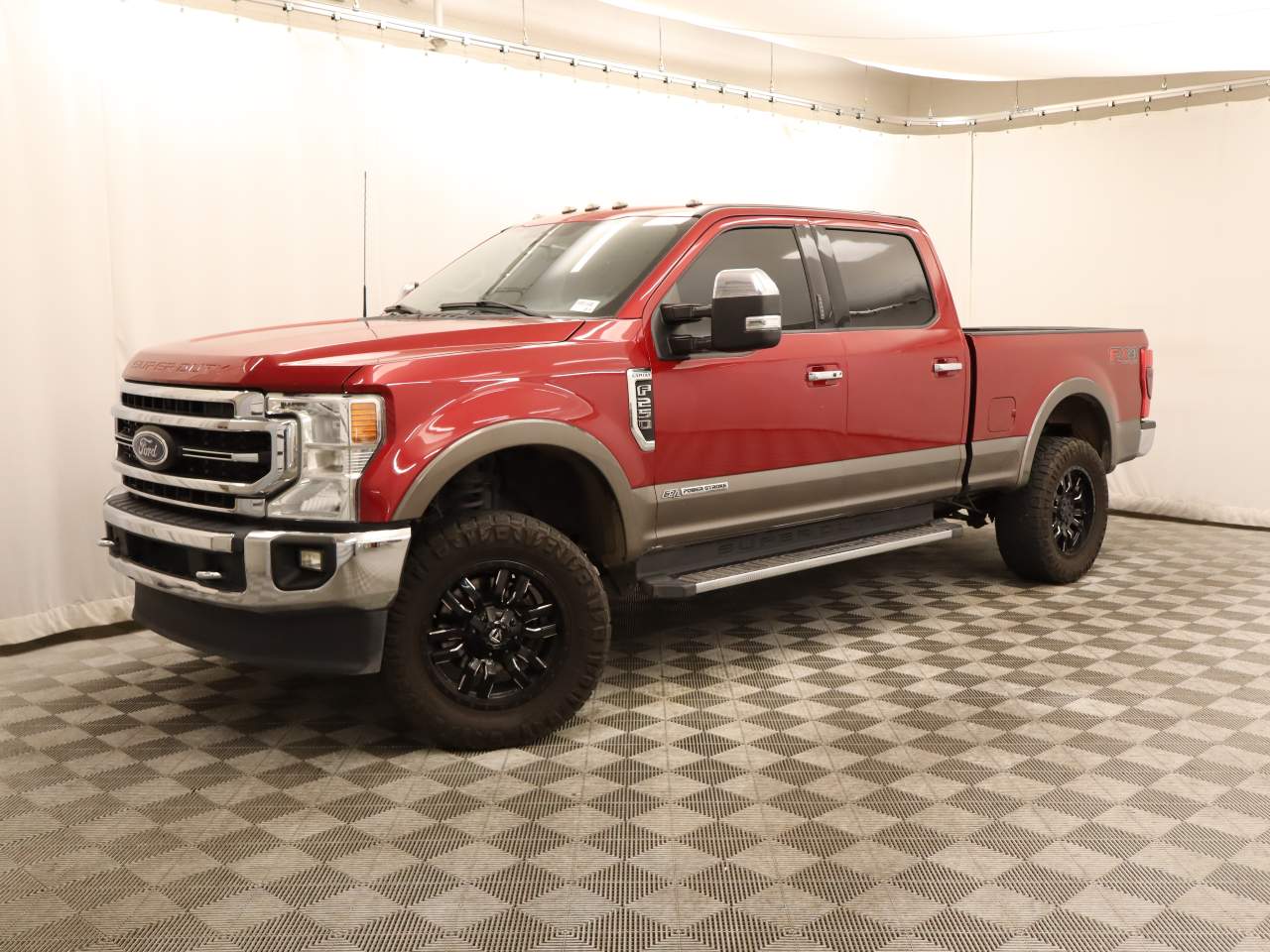 2022 Ford F-250 Super Duty Lariat Crew Cab