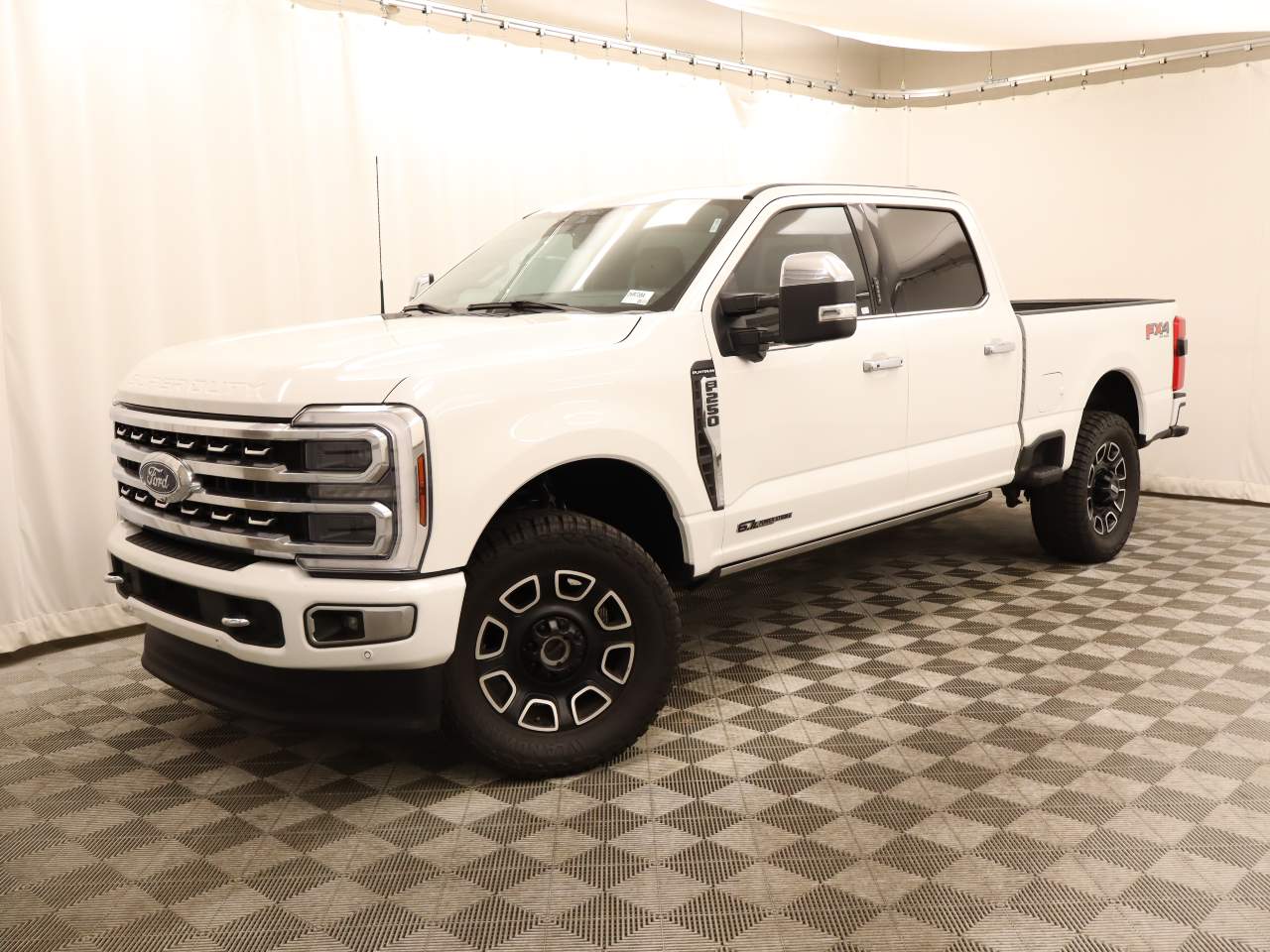 2024 Ford F-250 Super Duty Platinum Crew Cab