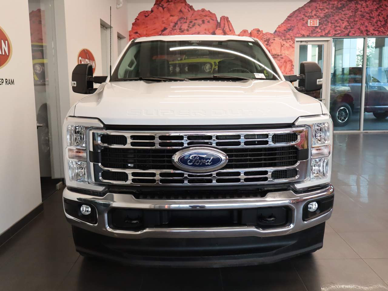 2024 Ford F-350 Super Duty XLT Crew Cab