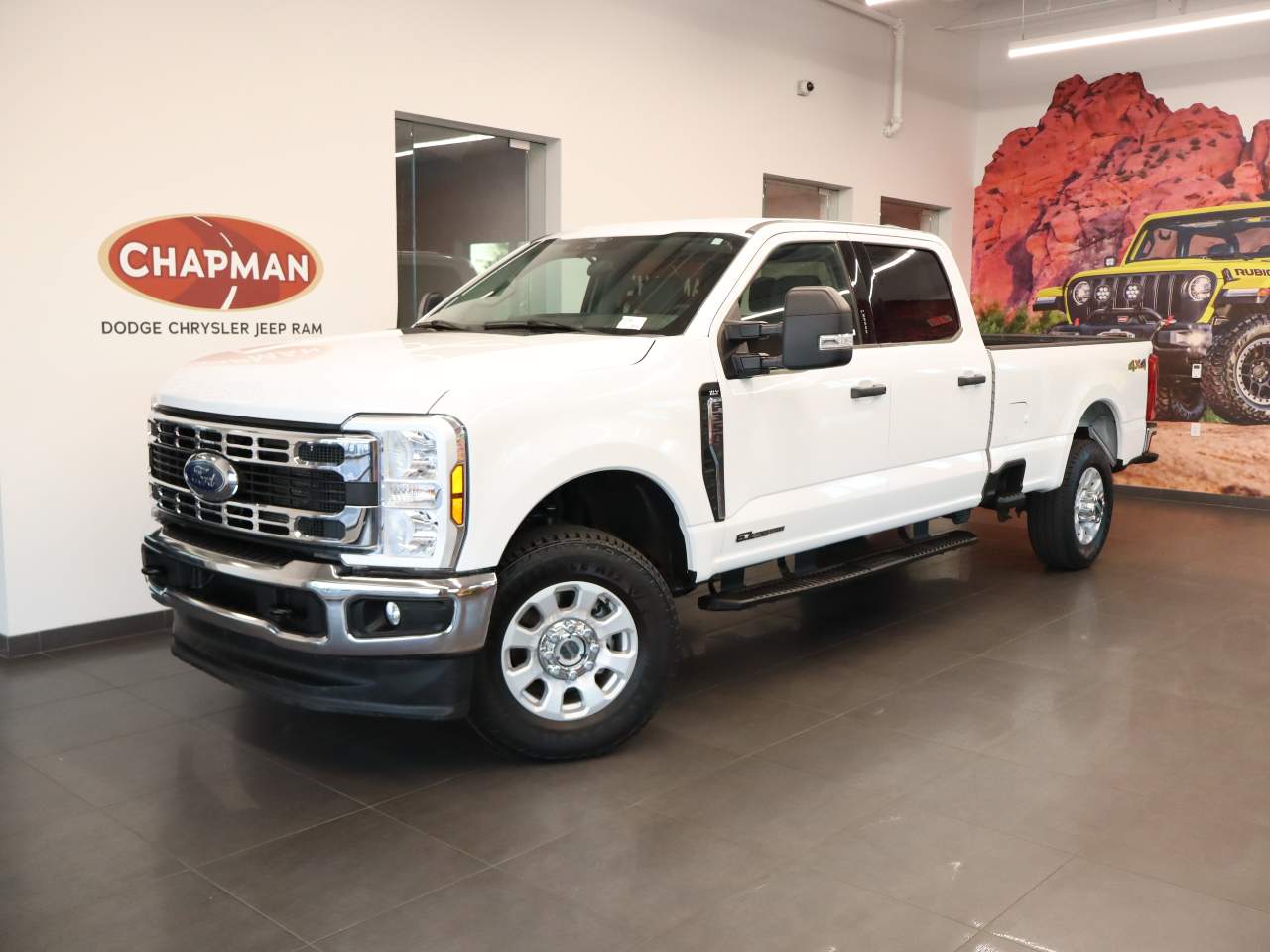 2024 Ford F-350 Super Duty XLT Crew Cab