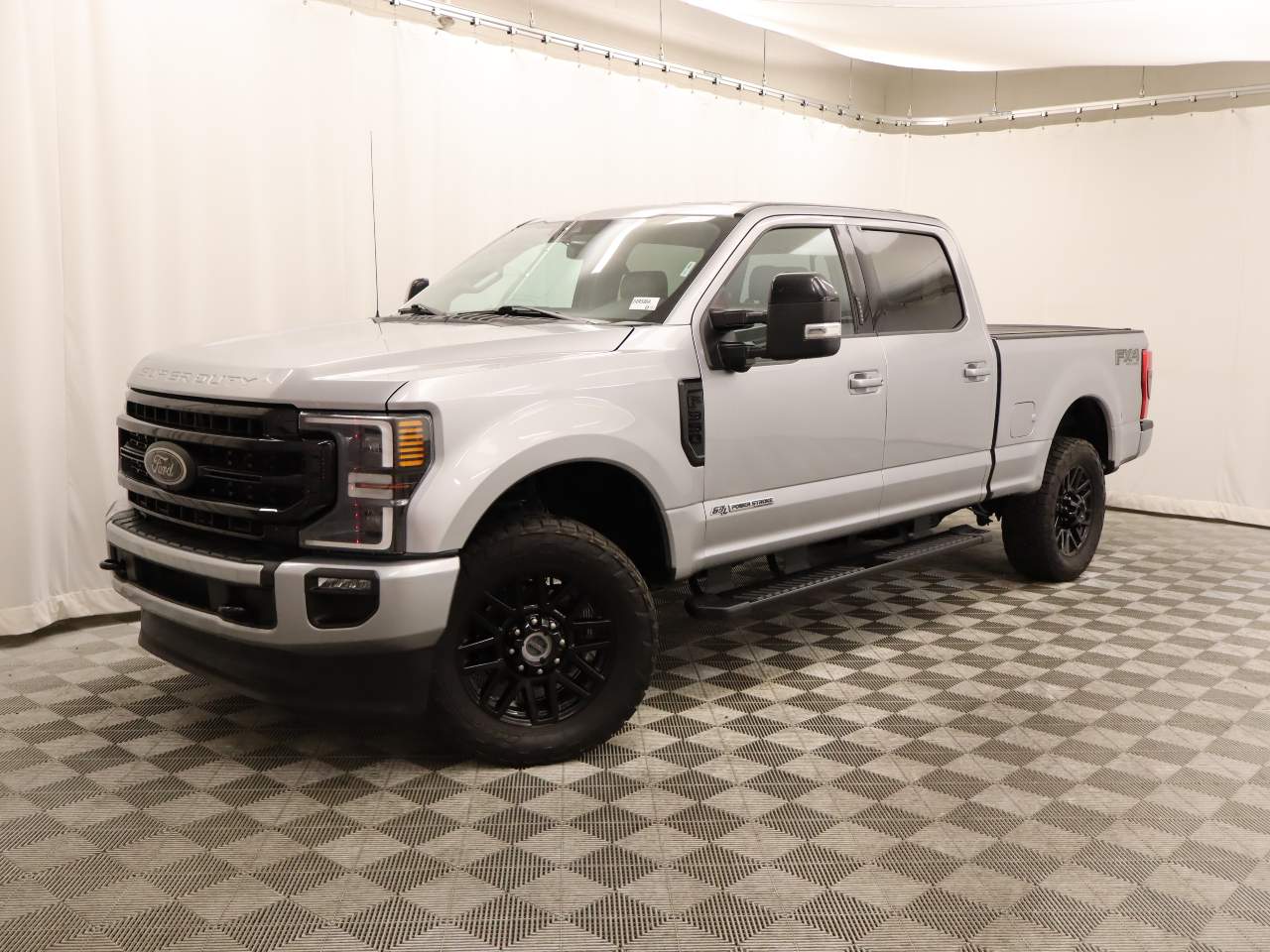 2020 Ford F-350 Super Duty Lariat Crew Cab