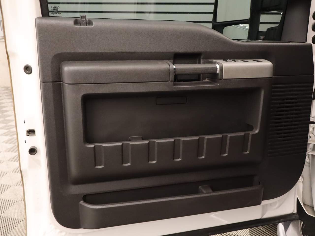 2013 Ford F-350 Super Duty Lariat Crew Cab