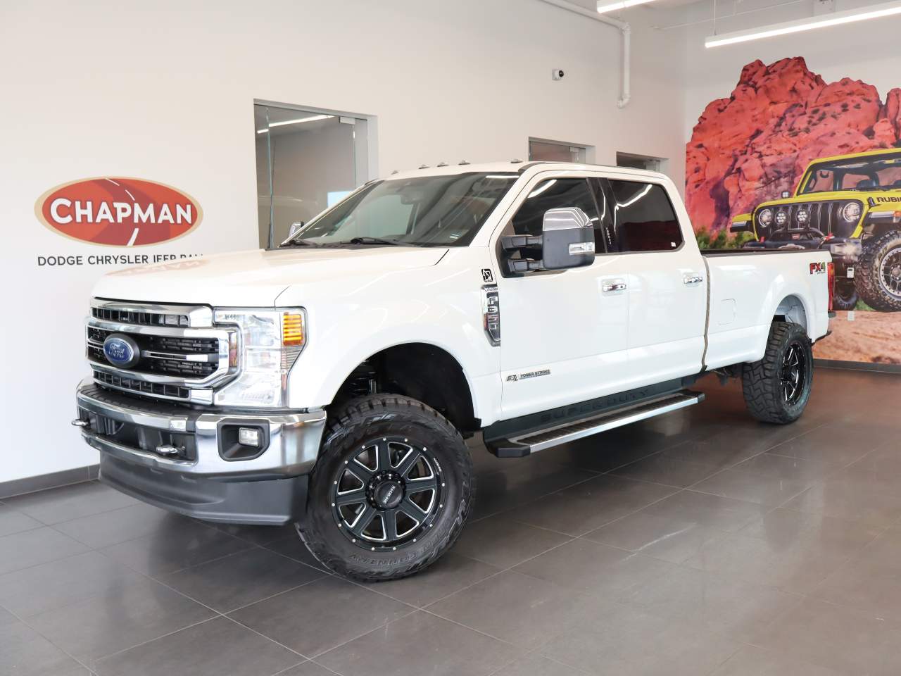 2022 Ford F-350 Super Duty Lariat Crew Cab