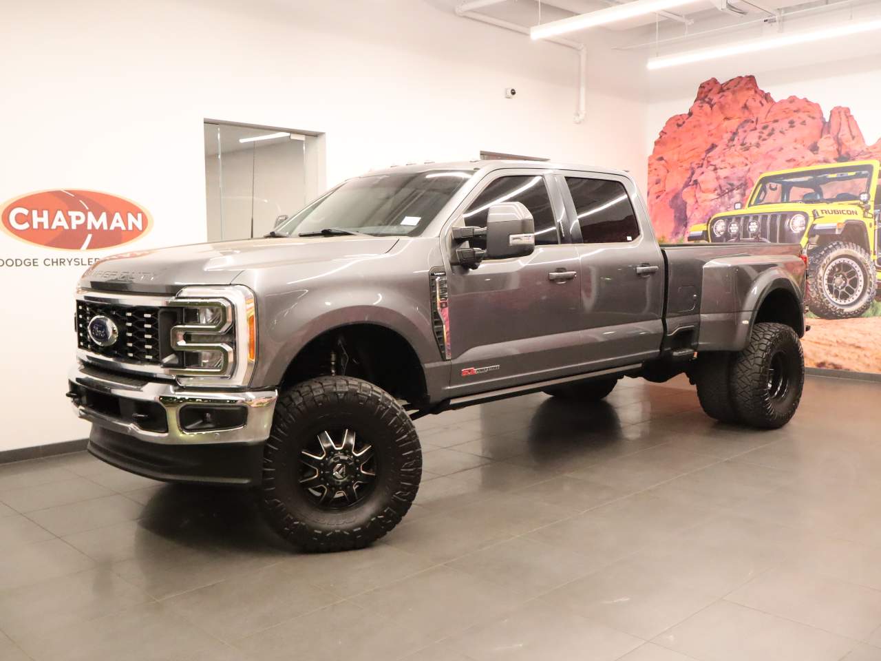 2023 Ford F-350 Super Duty Lariat Crew Cab