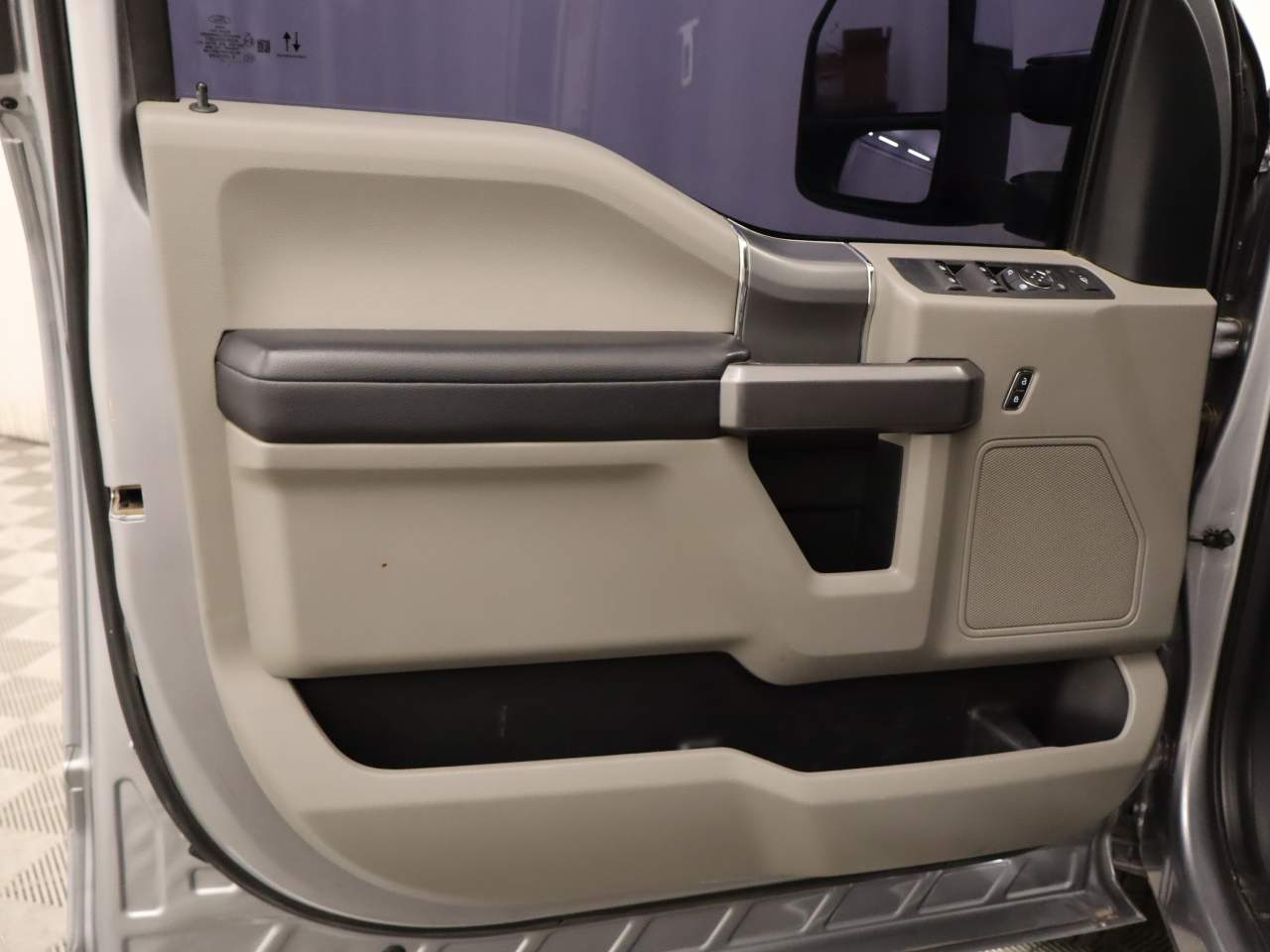 2021 Ford F-350 Super Duty XLT Crew Cab