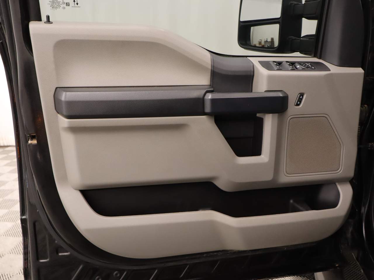2022 Ford F-450 Super Duty XL Crew Cab