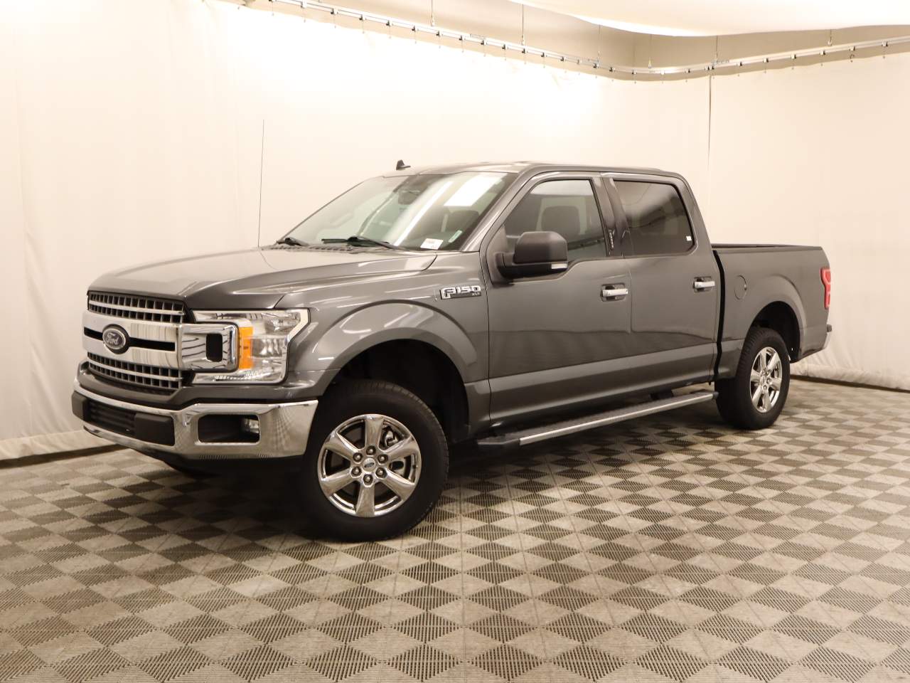 2019 Ford F-150 XLT Crew Cab