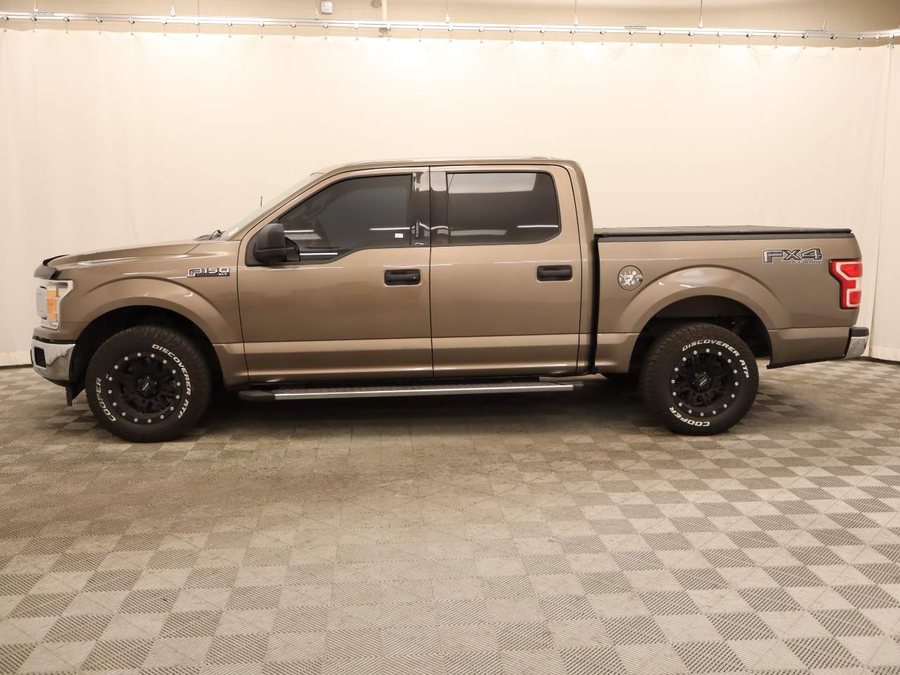 2020 Ford F-150 XLT Crew Cab