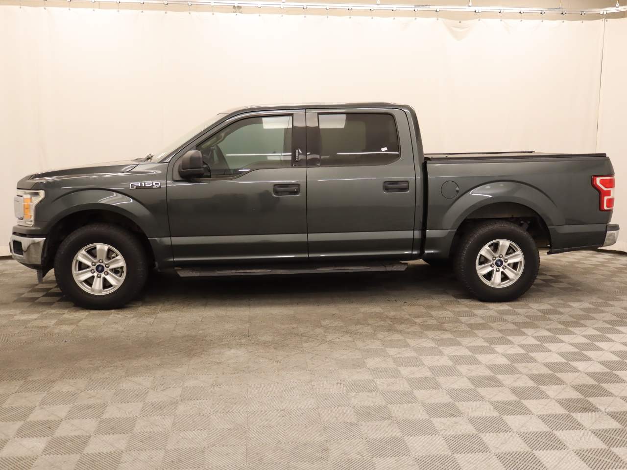 2018 Ford F-150 XLT Crew Cab