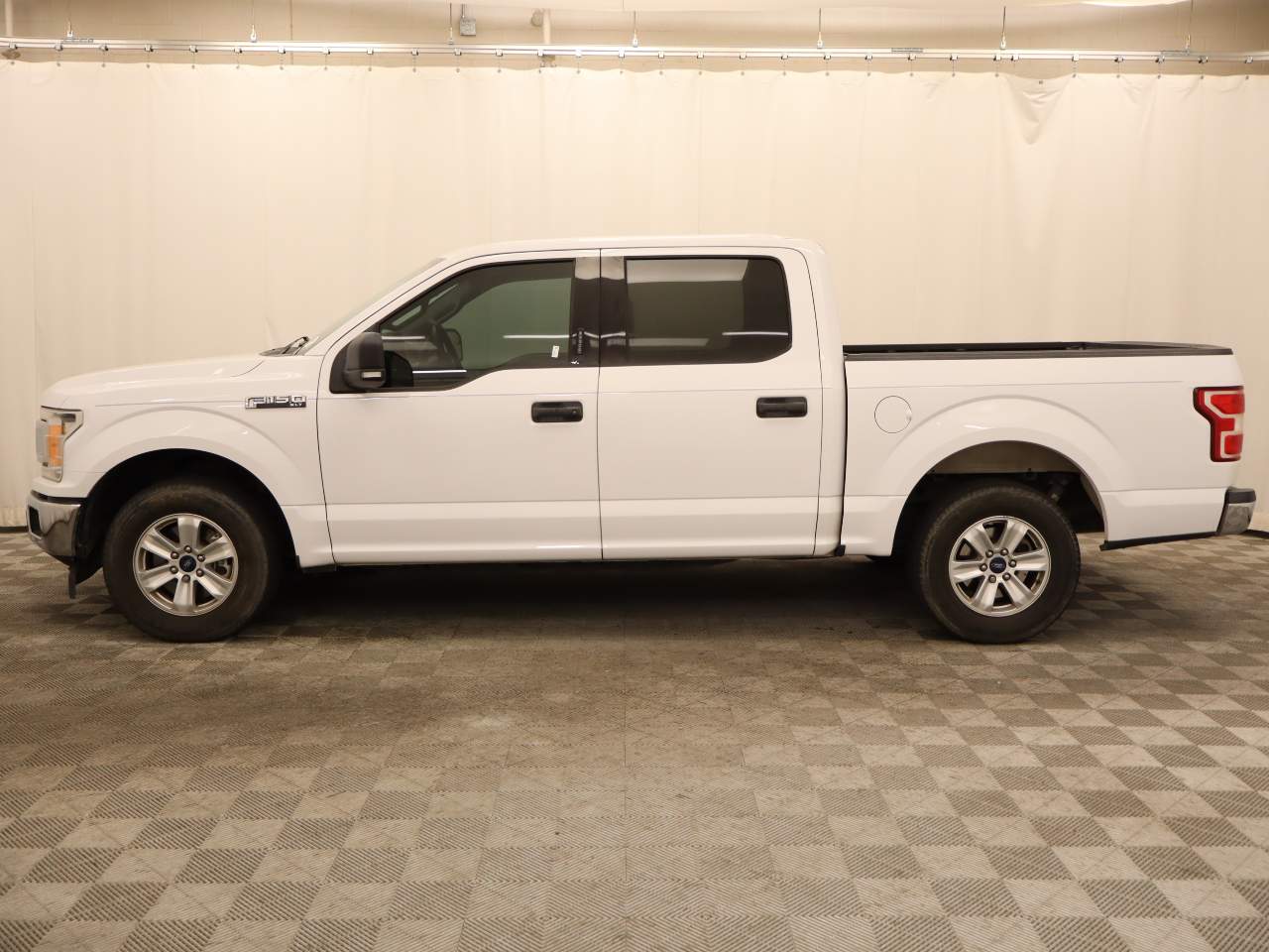 2018 Ford F-150 XLT Crew Cab