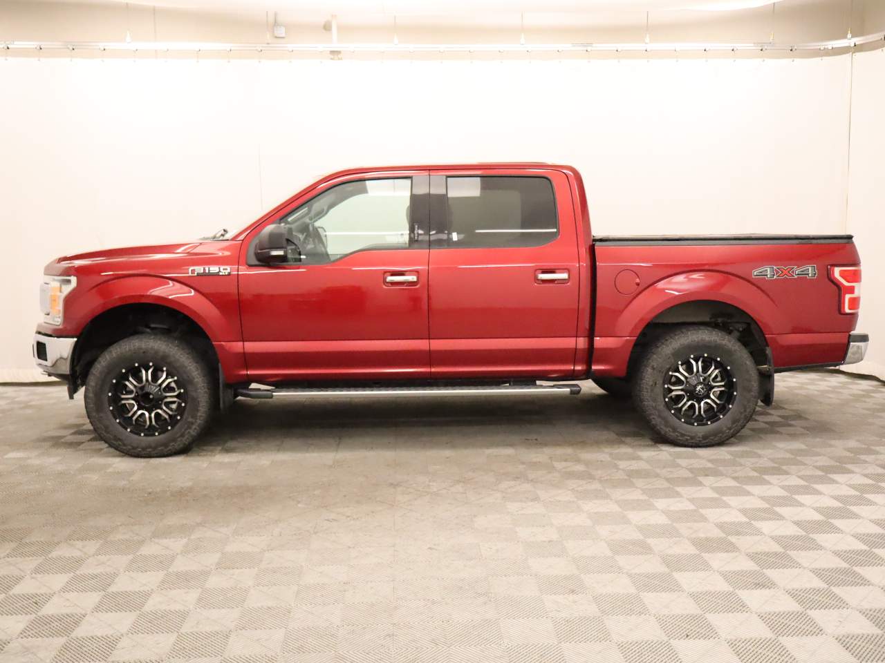 2019 Ford F-150 XLT Crew Cab