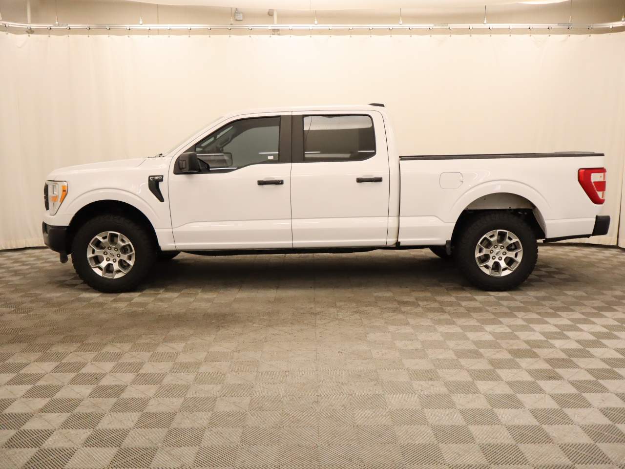 2021 Ford F-150 XL Crew Cab