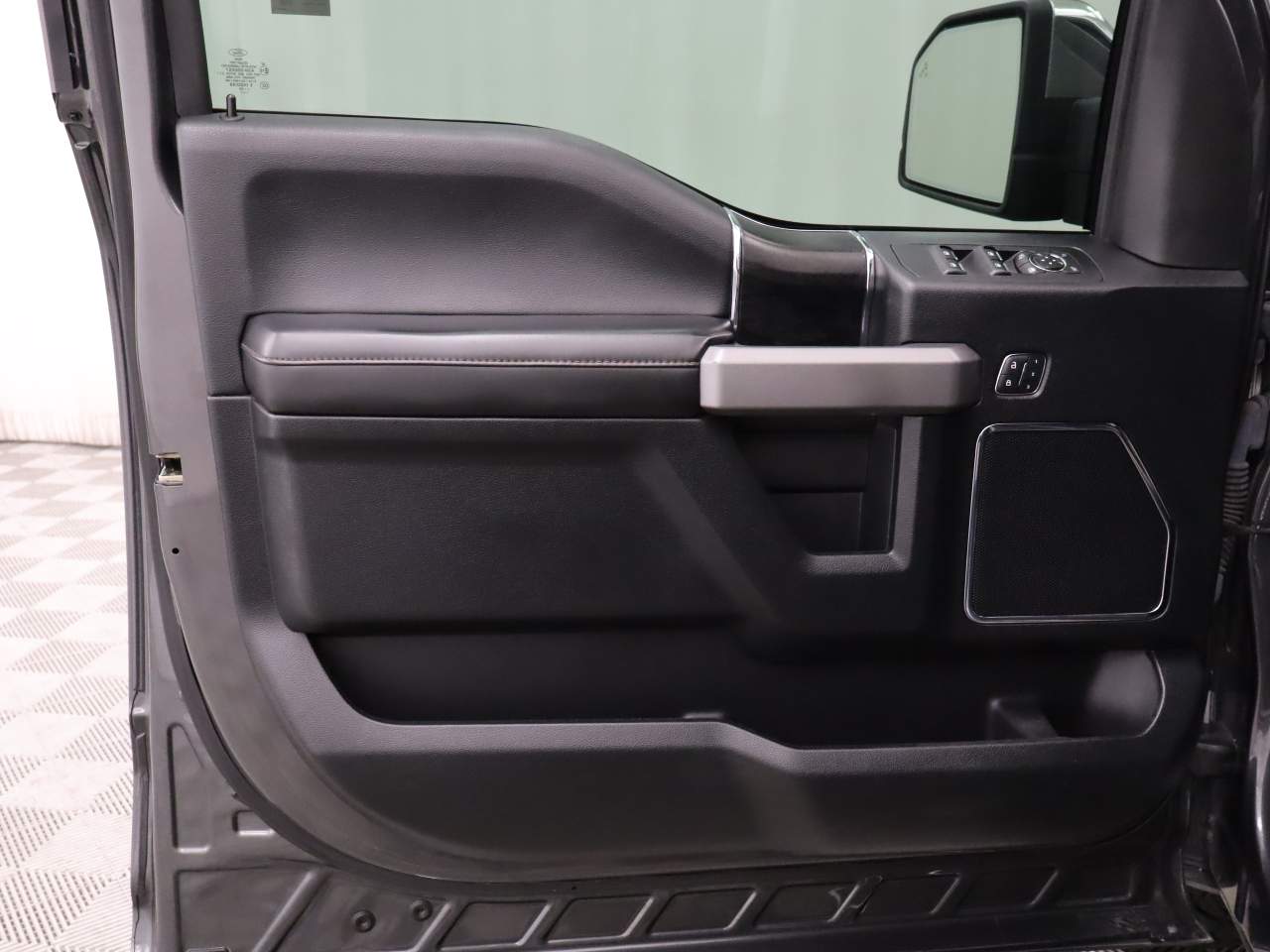 2018 Ford F-150 Platinum Crew Cab