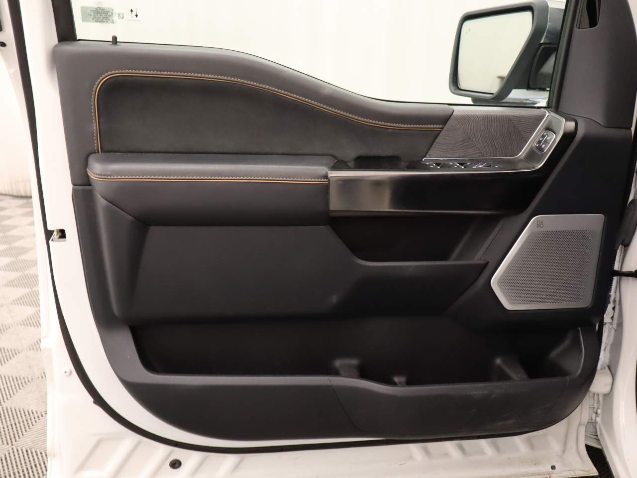 2023 Ford F-150 Platinum Crew Cab