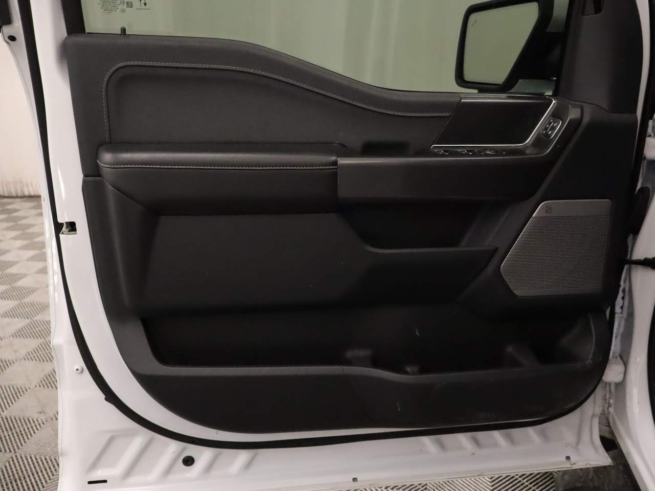 2024 Ford F-150 Lariat Crew Cab