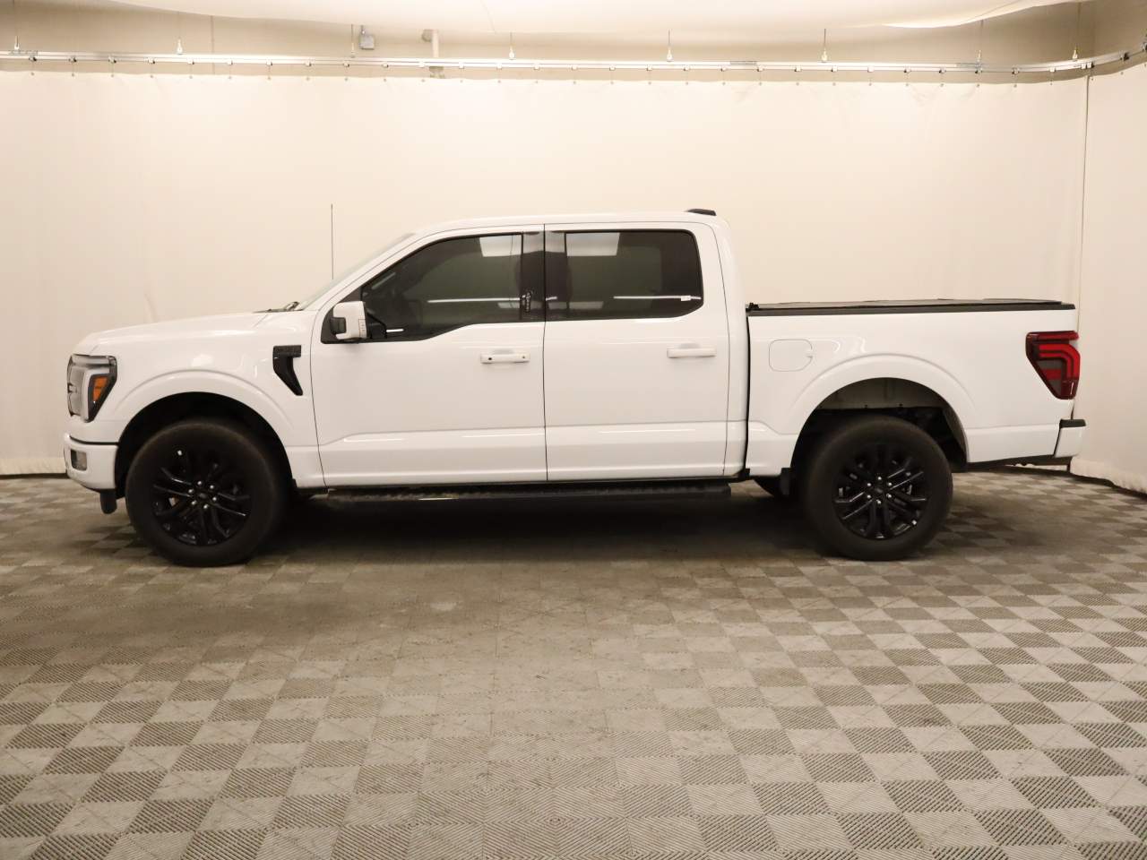 2024 Ford F-150 Lariat Crew Cab