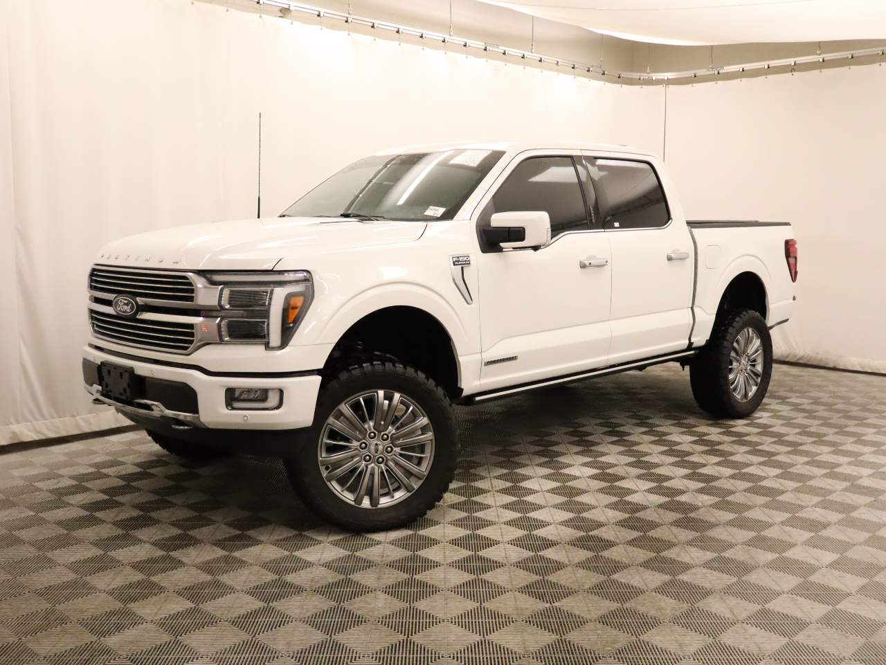 2024 Ford F-150 Platinum Crew Cab