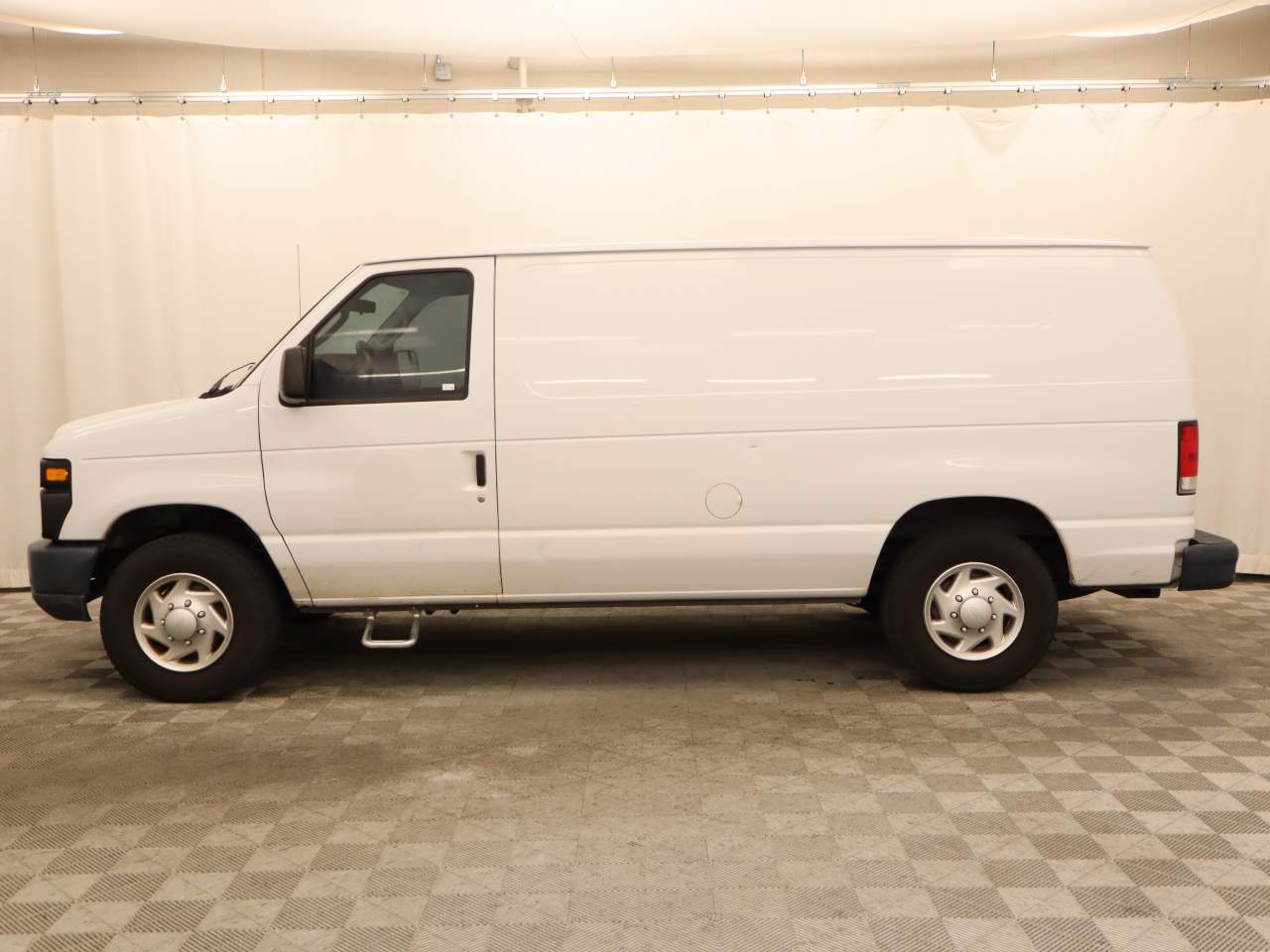 2014 Ford E-Series E-150