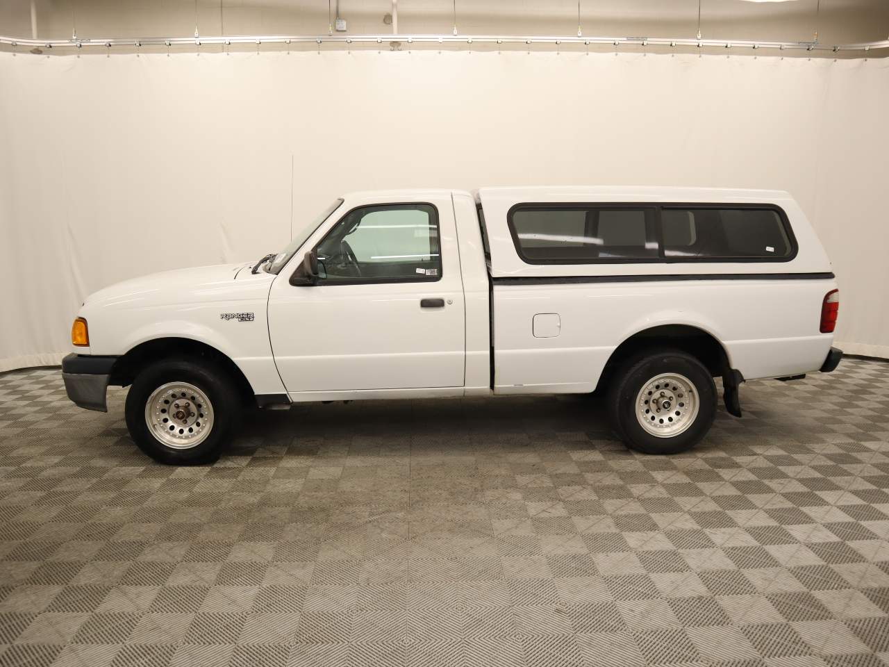 Used 2004 Ford Ranger XL with VIN 1FTYR10U04TA17144 for sale in Scottsdale, AZ