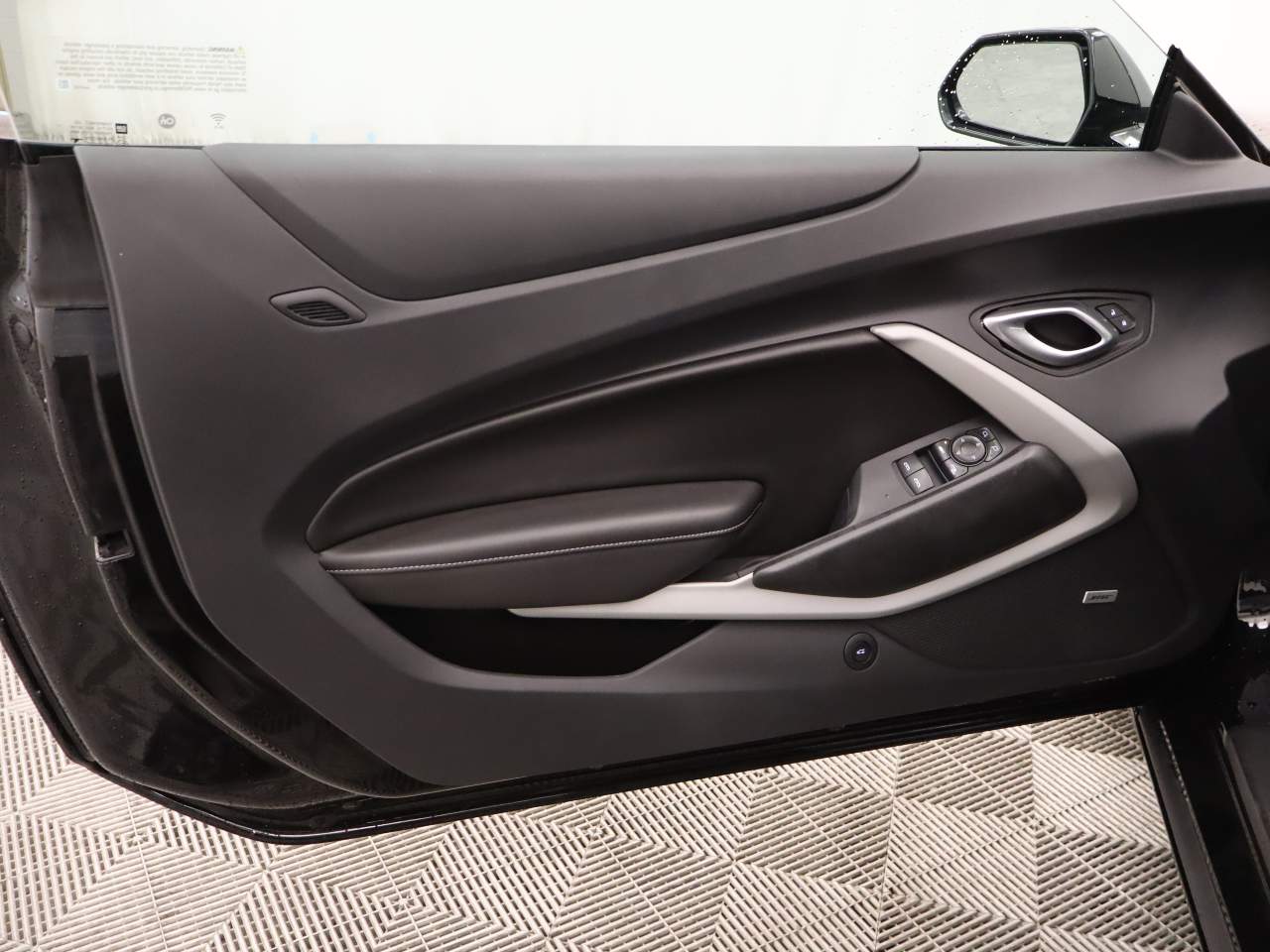 2023 Chevrolet Camaro LT1