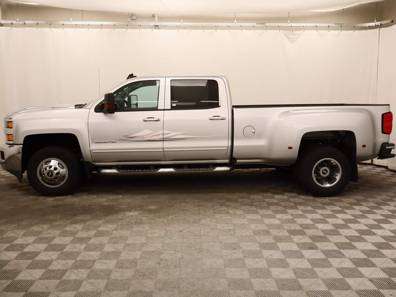 2019 Chevrolet Silverado 3500HD LT Crew Cab