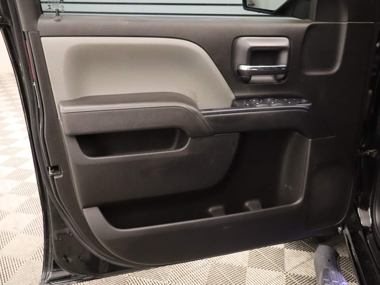2018 Chevrolet Silverado 1500 Custom Extended Cab