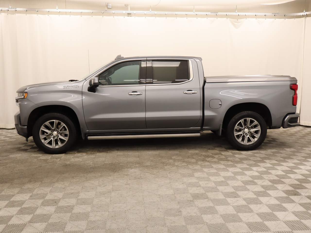 2019 Chevrolet Silverado 1500 High Country Crew Cab