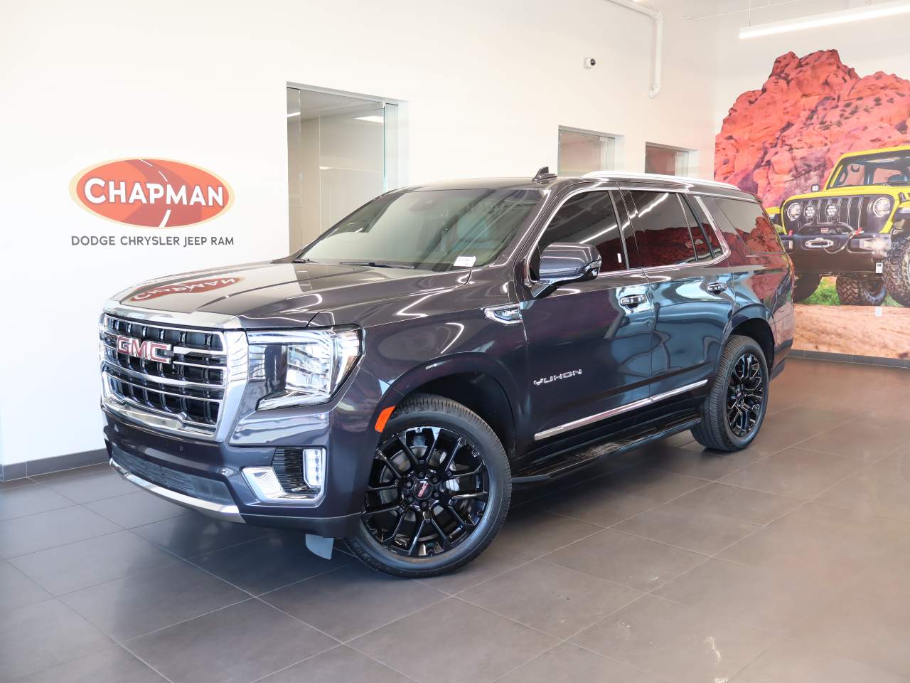 2023 GMC Yukon SLT