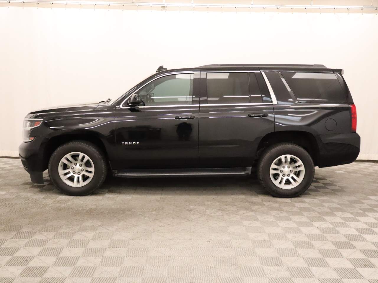 2020 Chevrolet Tahoe LS