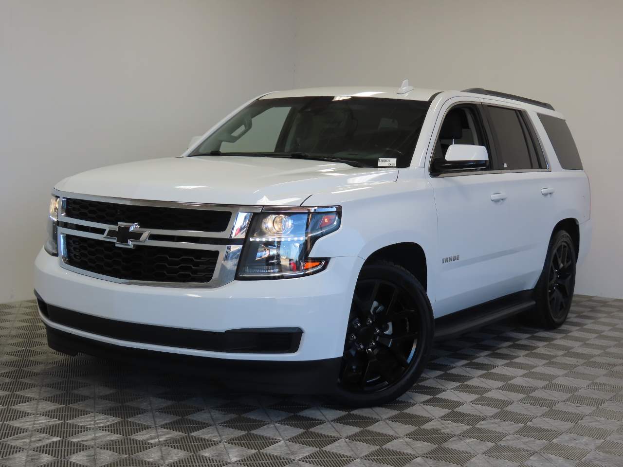 2018 Chevrolet Tahoe LS