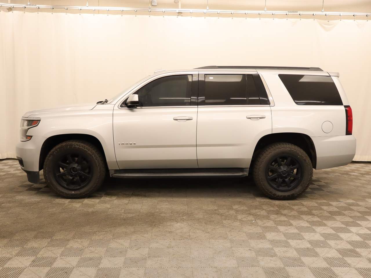 2017 Chevrolet Tahoe LS