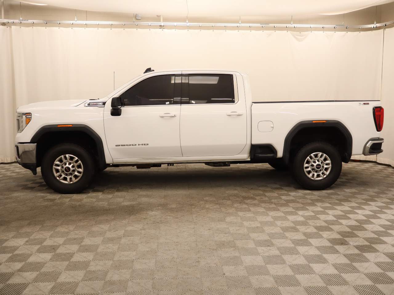 2020 GMC Sierra 2500HD SLE Crew Cab