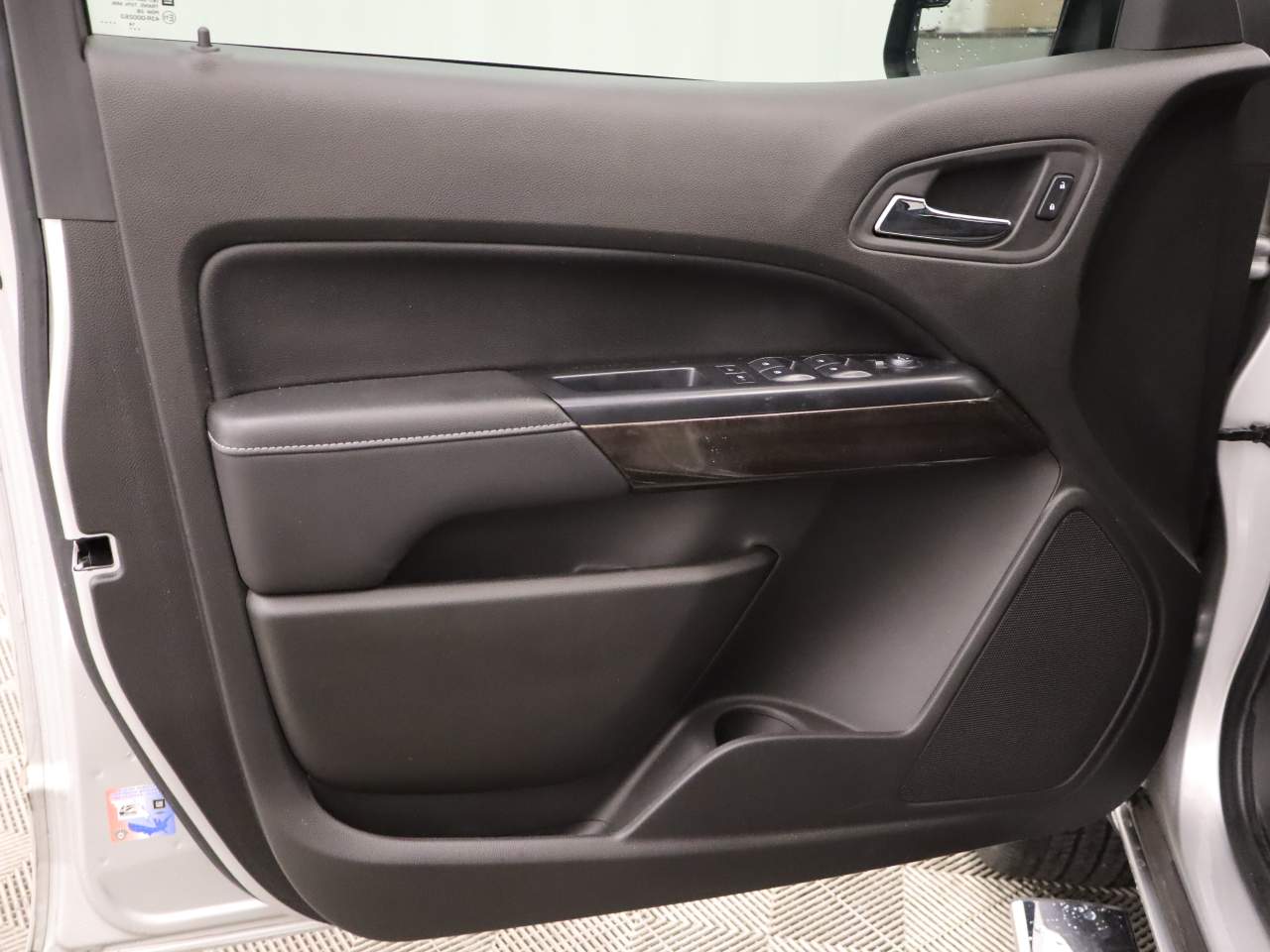 2015 GMC Canyon SLE Crew Cab