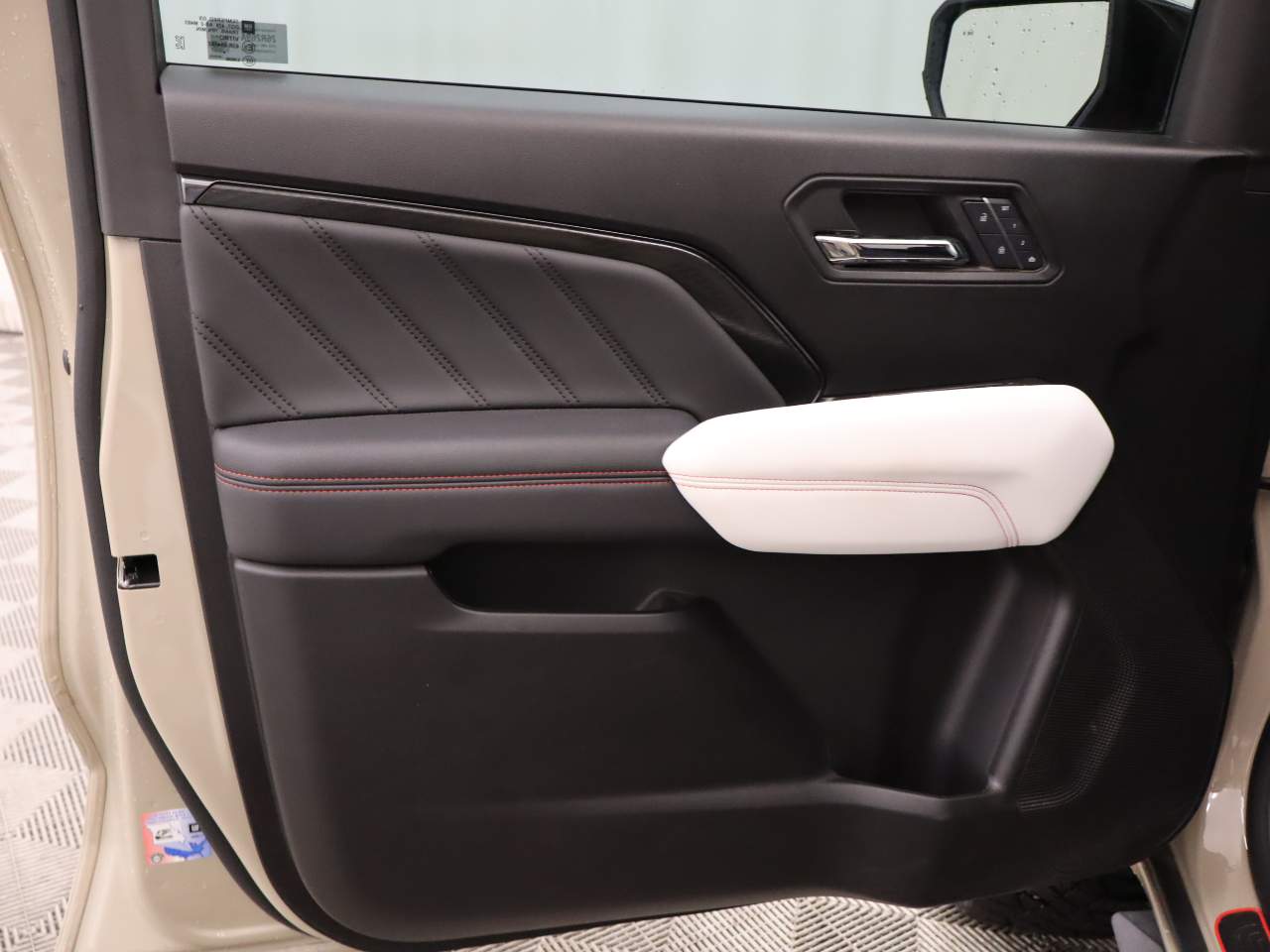 2024 GMC Canyon AT4X Crew Cab