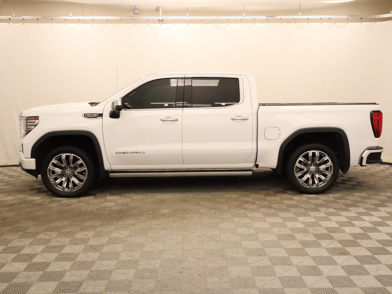 2023 GMC Sierra 1500 Denali Crew Cab