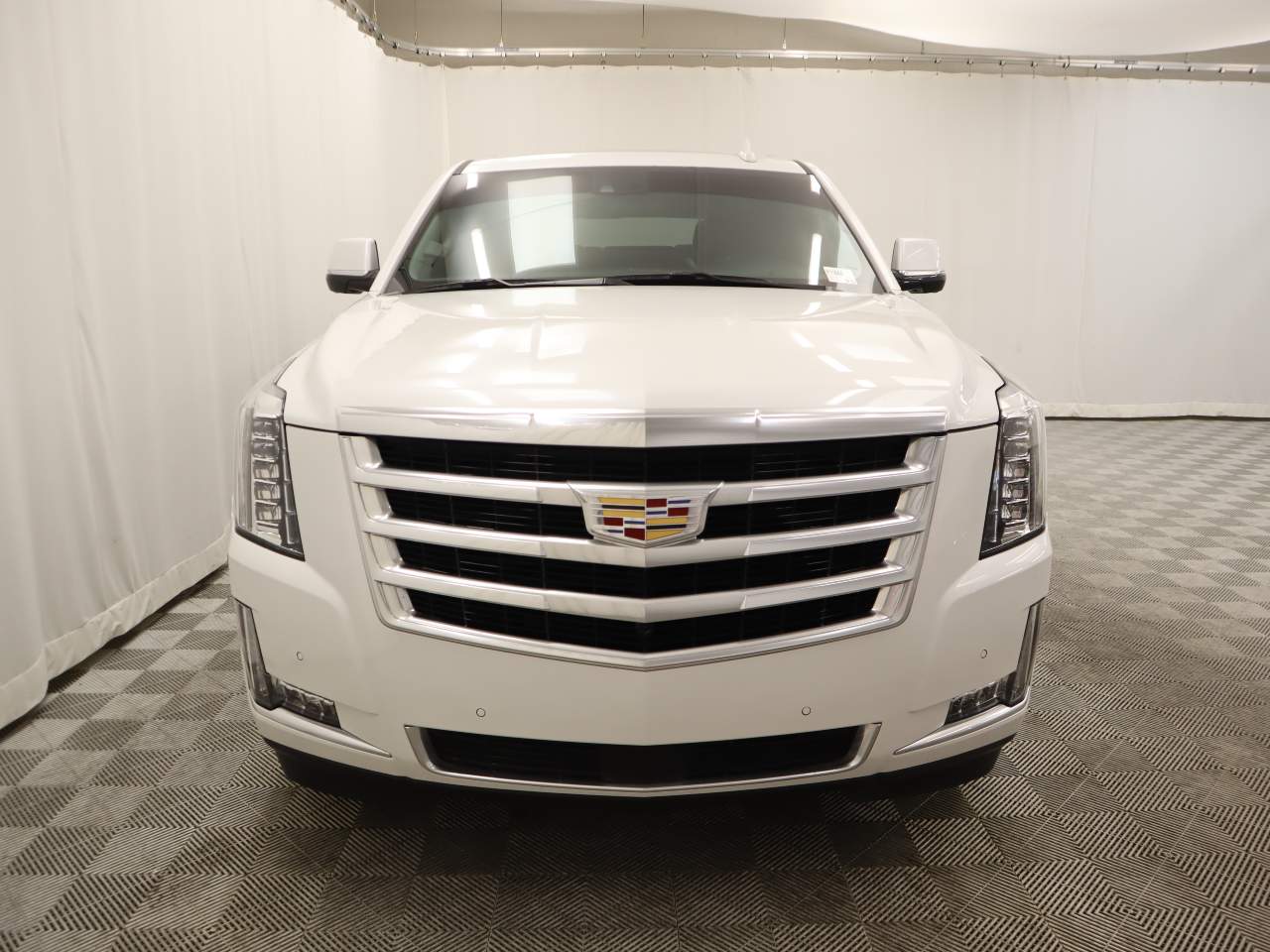 Used 2020 Cadillac Escalade Premium Luxury with VIN 1GYS4CKJ3LR273917 for sale in Scottsdale, AZ