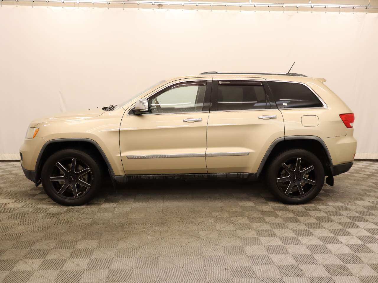 2011 Jeep Grand Cherokee Overland