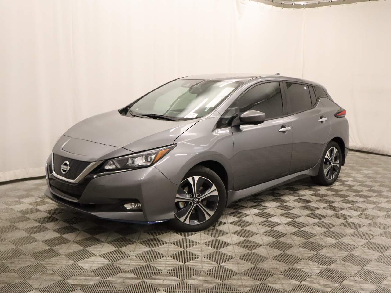 2022 Nissan LEAF SV PLUS