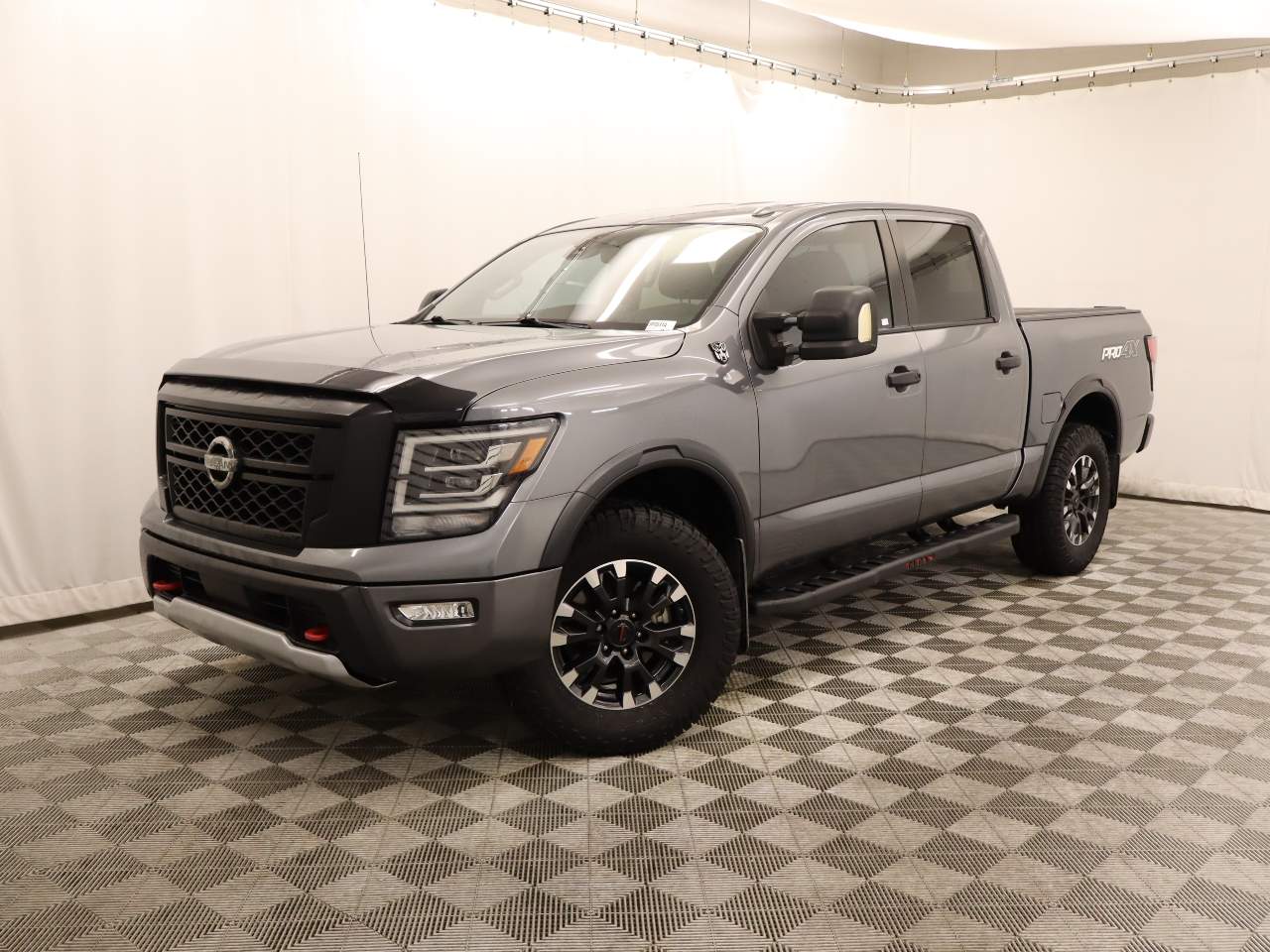 2021 Nissan Titan PRO-4X Crew Cab