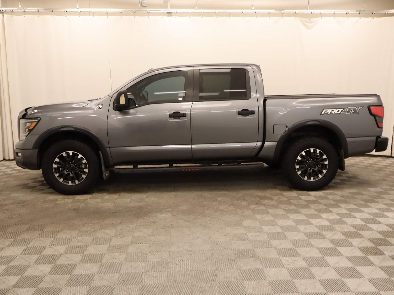 2021 Nissan Titan PRO-4X Crew Cab